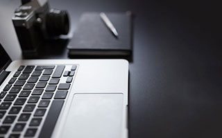 开云官网在线-逆境中的明星：战胜伤病再创新高，在逆境中获得成功的名人