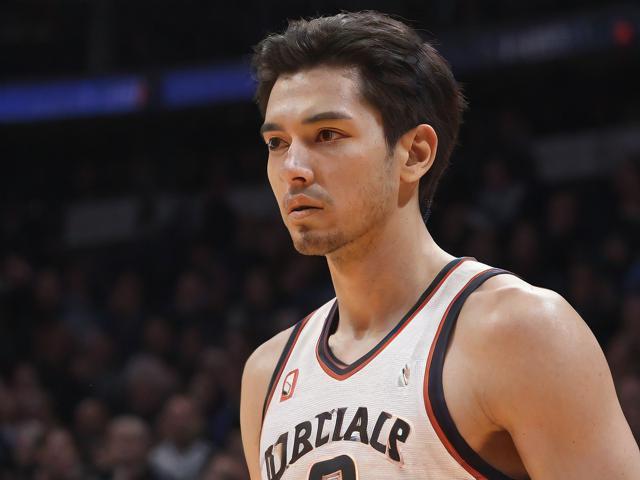 开云体育_ NBA赛季中的经典对抗：重温那些激动人心的瞬间，nba开打