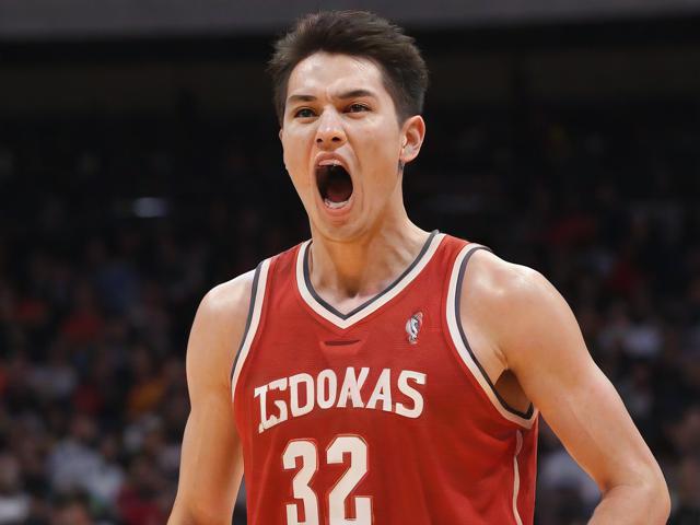 开云体育_ NBA防守战术的演变:从传统防守到小球时代,nba防守的时候喊什么 开云体育_ NBA防守战术的演变:从传统防守到小球时代,nba防守的时候喊什么