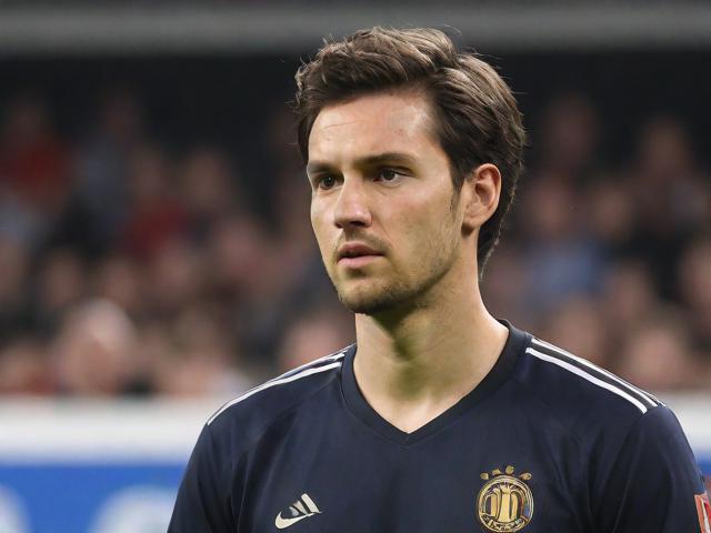 开云体育_ 德甲联赛中的历史对决：比赛的标志性瞬间，德甲开放观众