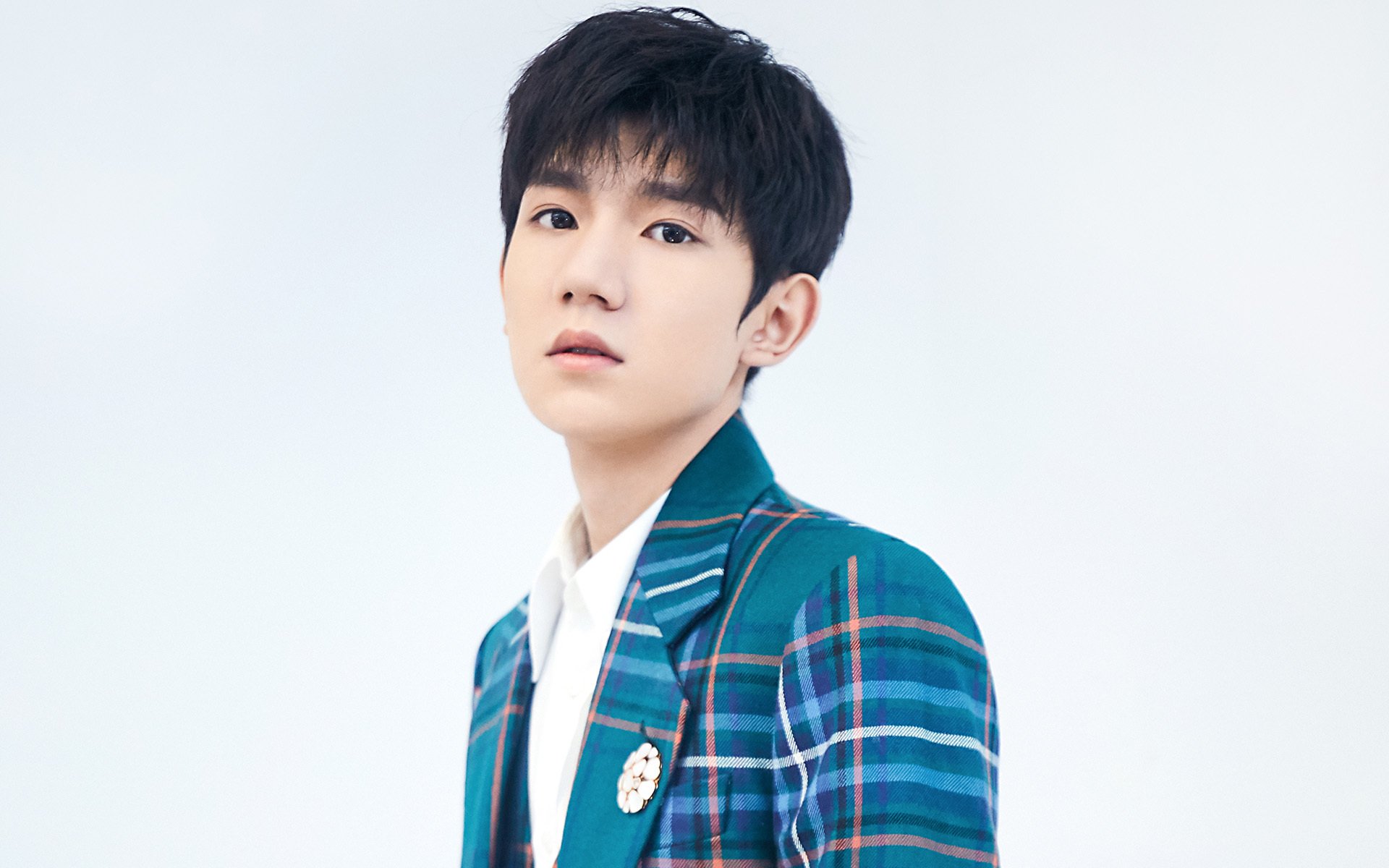 历史上的今天：球队夺冠的经典瞬间，球队历史战绩