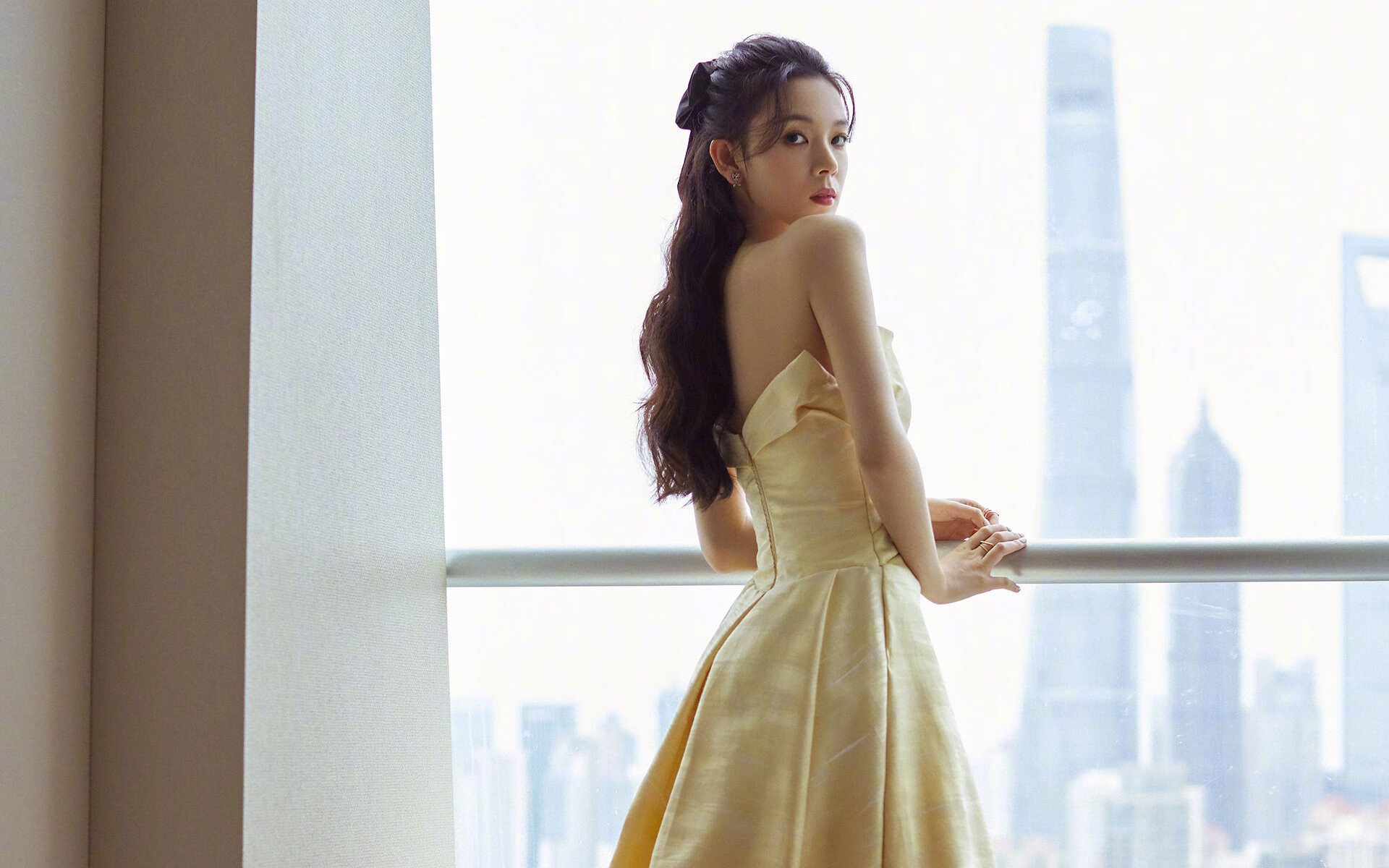 踢足球记：校园比赛精彩纷呈，校园足球比赛写一篇日记