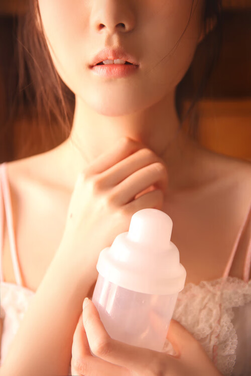 蛙泳比赛吉尔吉斯斯坦表现坚韧，吉尔吉斯斯坦游泳运动员